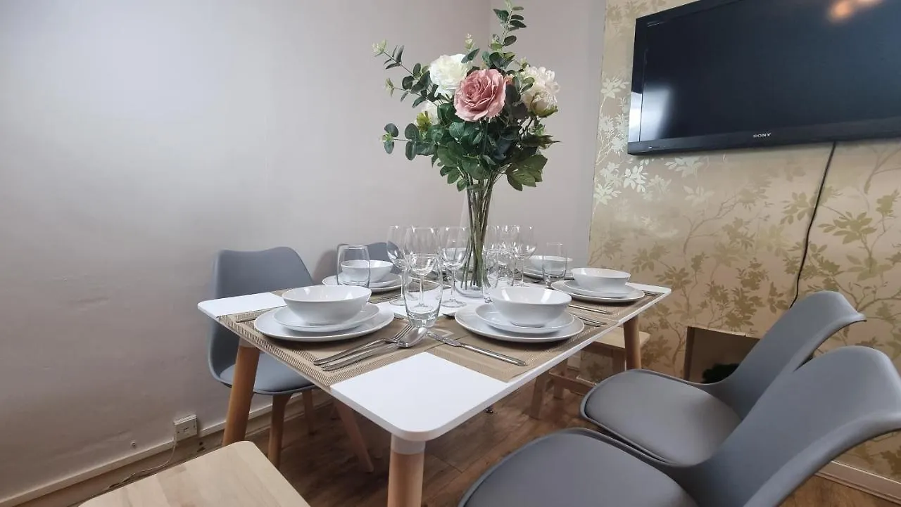 The Pearl Of Greenwich - Two Bedroom Flat Next To Cutty Sark London Apartment